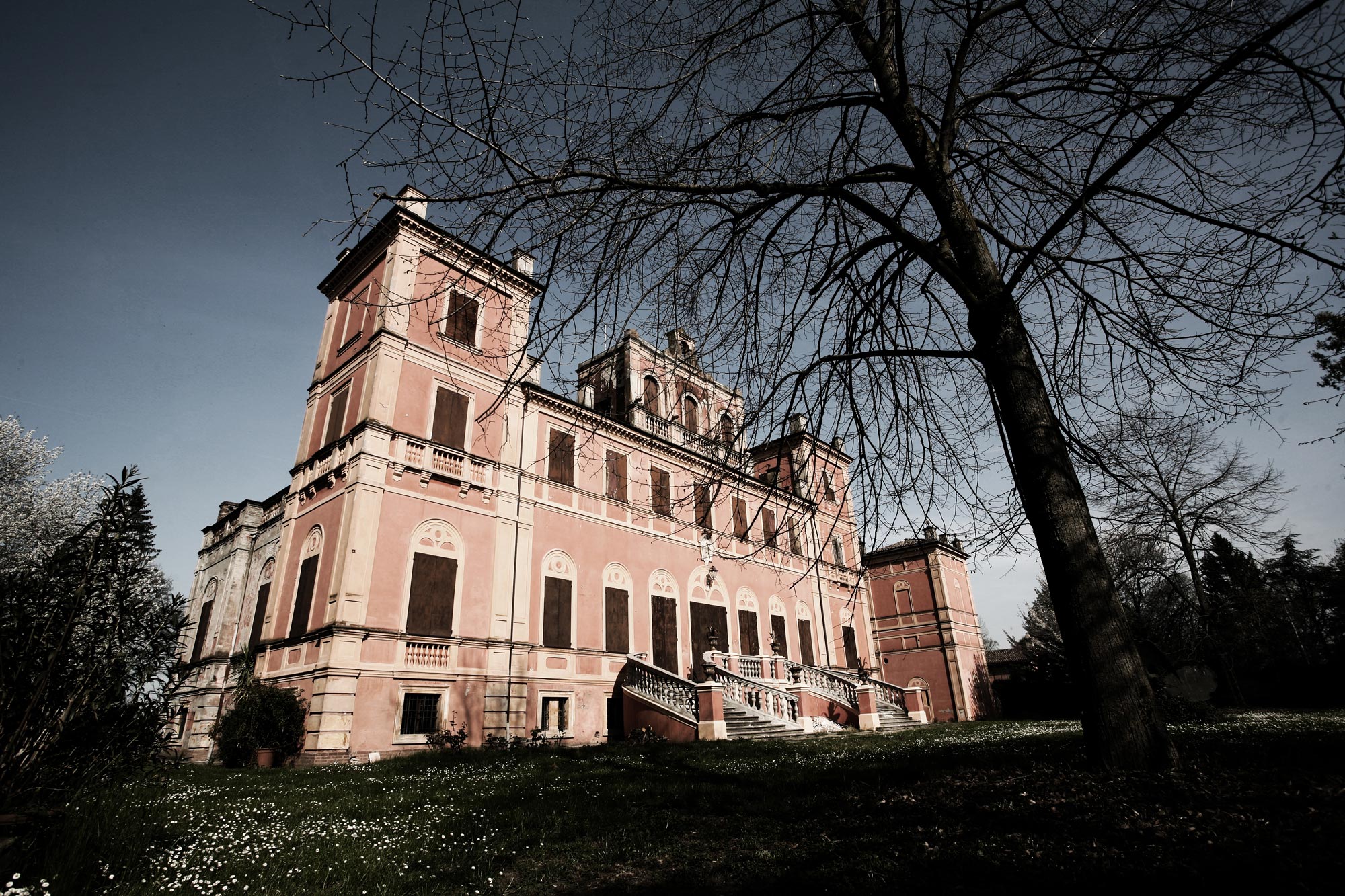 VILLA MANODORI Sulle Meravigliose Colline Alle Porte Di Modena villa-manodori-sulle-meravigliose-colline-alle-porte-di-modena